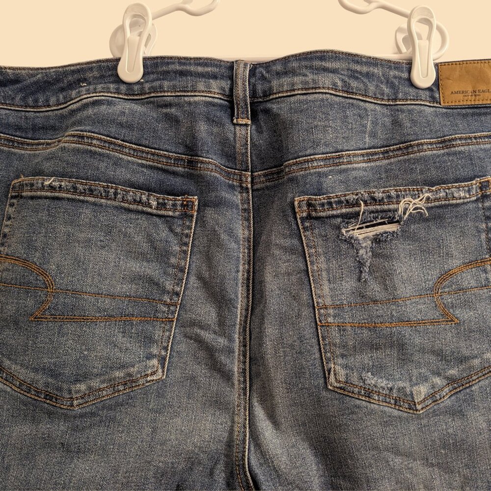 AEO DENIM X HI-RISE SLIM JEAN - Picture 6 of 12